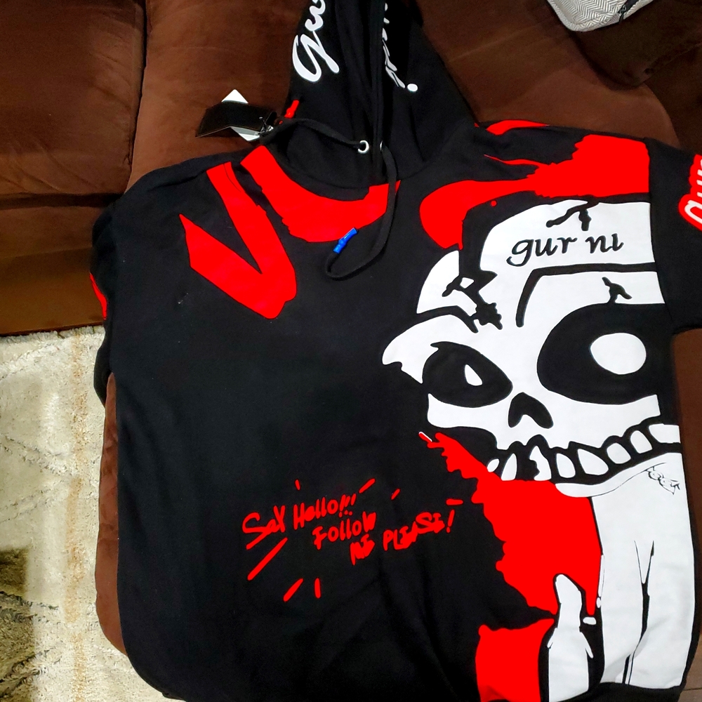 Gurus v Fashi hoodie
